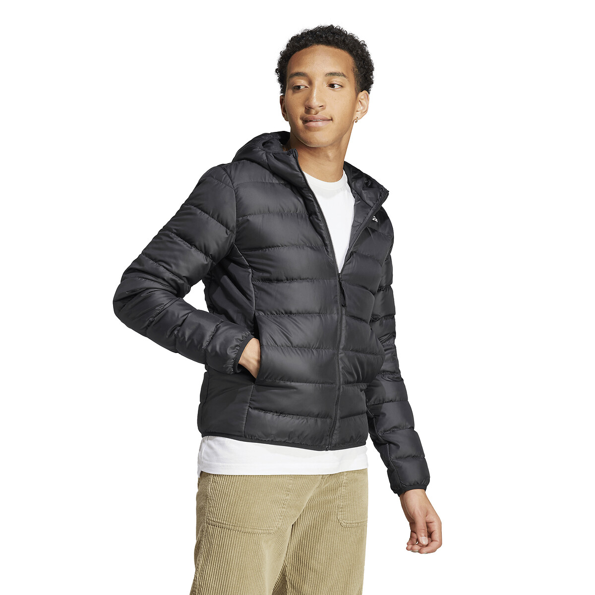 adidas Performance<br>Jaqueta de plumas leve com zíper e capuz Essentials