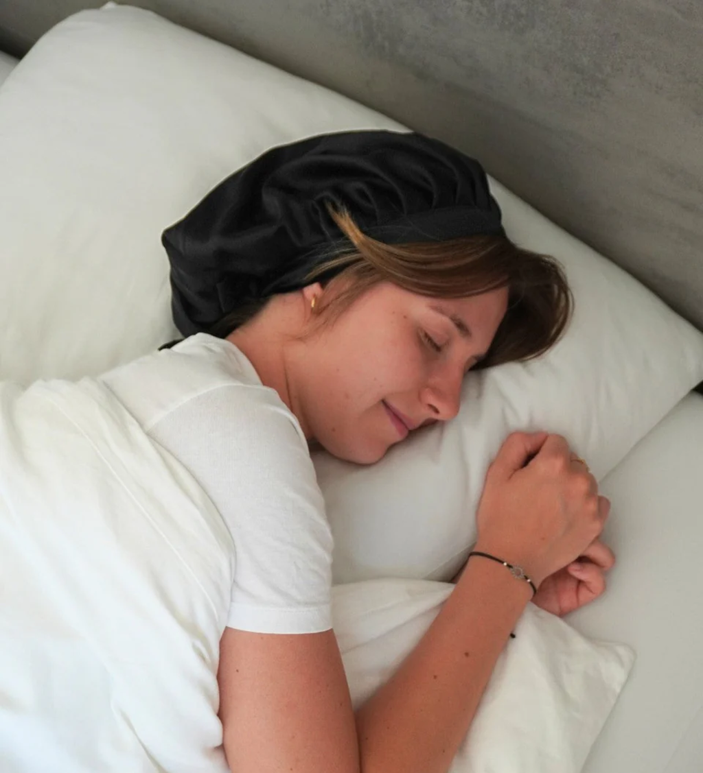 lotta curls  Silk Bonnet, Black