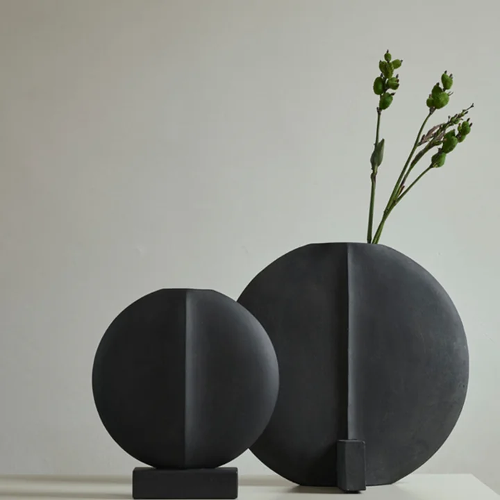 101 Copenhagen - Guggenheim Vase Mini, schwarz