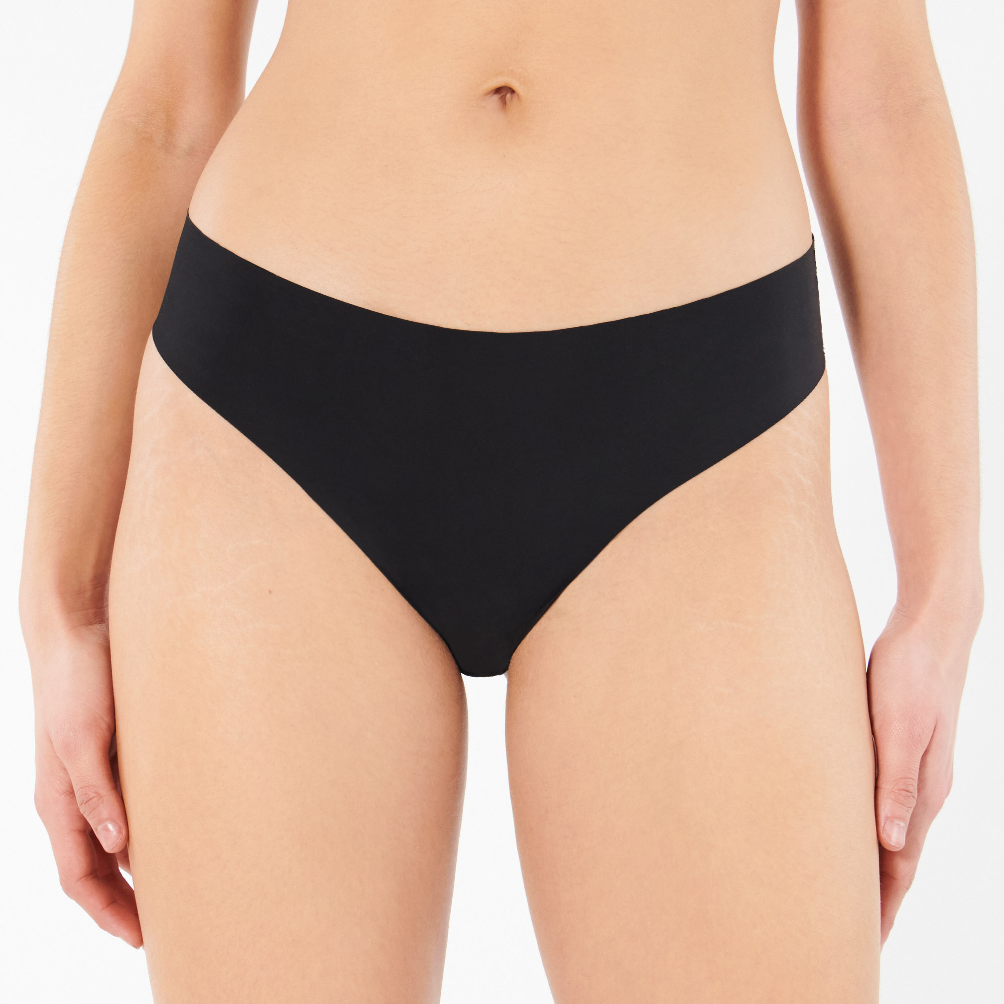 Culotte en microfibre et dentelle