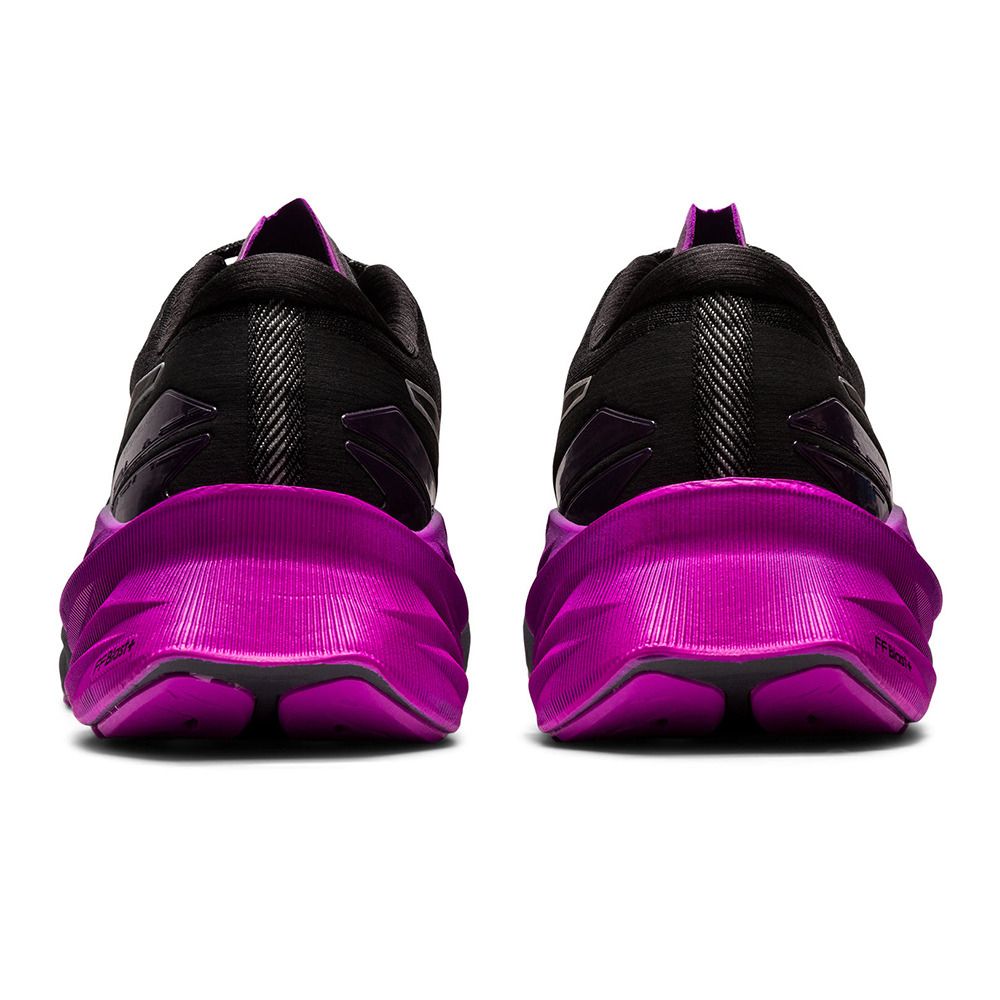 Asics NOVABLAST 3 LITE-SHOW - Chaussures running Femme black/orchid