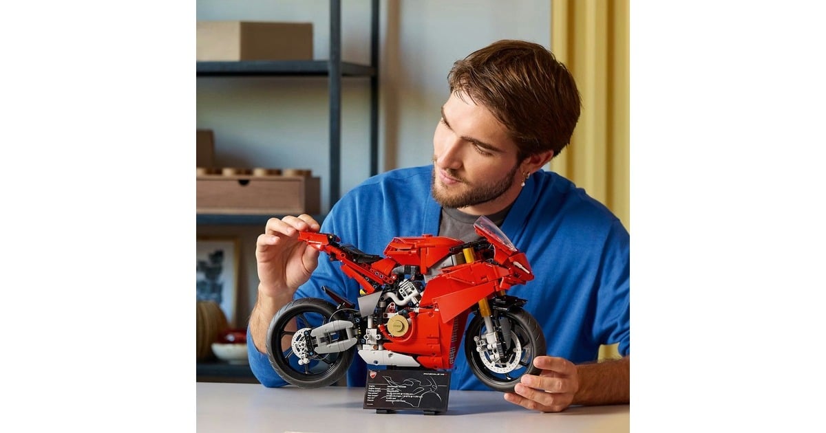 LEGOTechnic - Ducati Panigale V4 S motor Constructiespeelgoed  (42202)