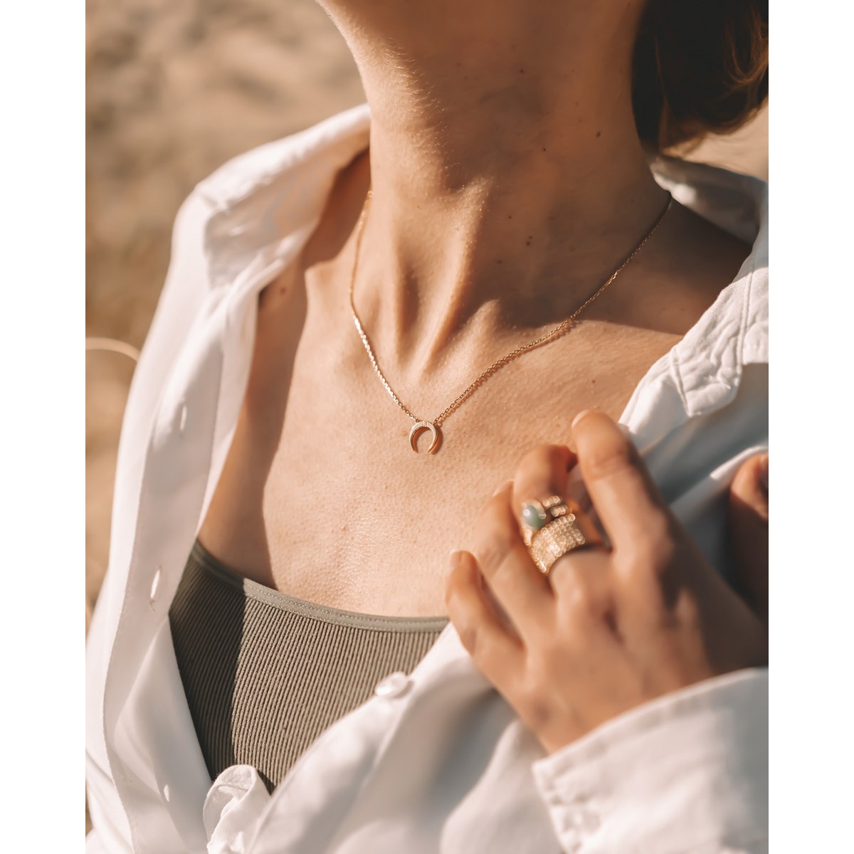 Collier Fin Plaqué Or Mode Croissant de Lune Zirconium