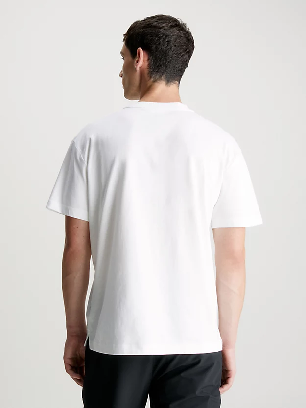 Camiseta com estampa gráfica
