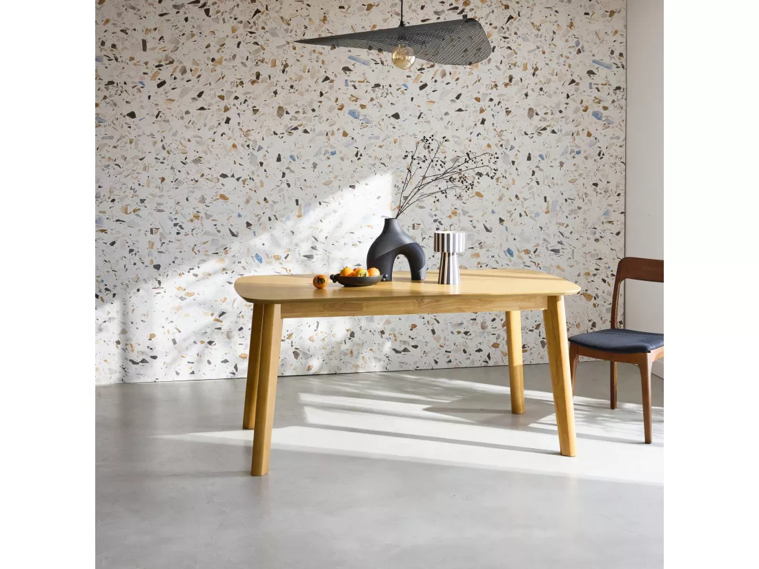 Table à manger extensible rectangulaire 160 - 210cm. placage chêne. teinte naturelle. L 160/210 x P 90 x H 76cm