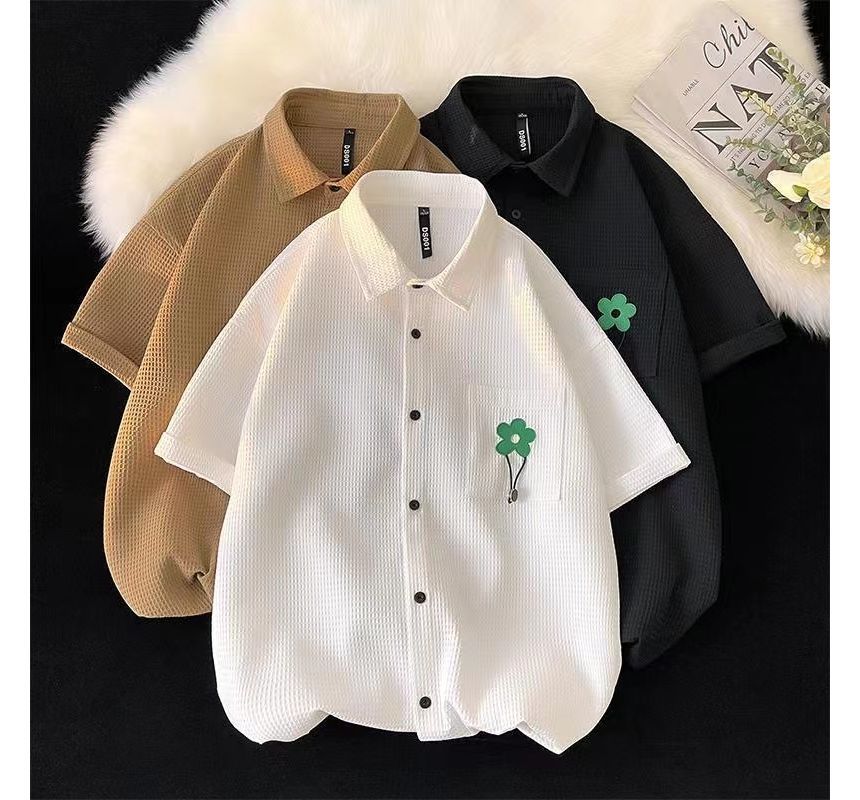 fluffush - Shirt met korte mouwen en bloemenapplicatie