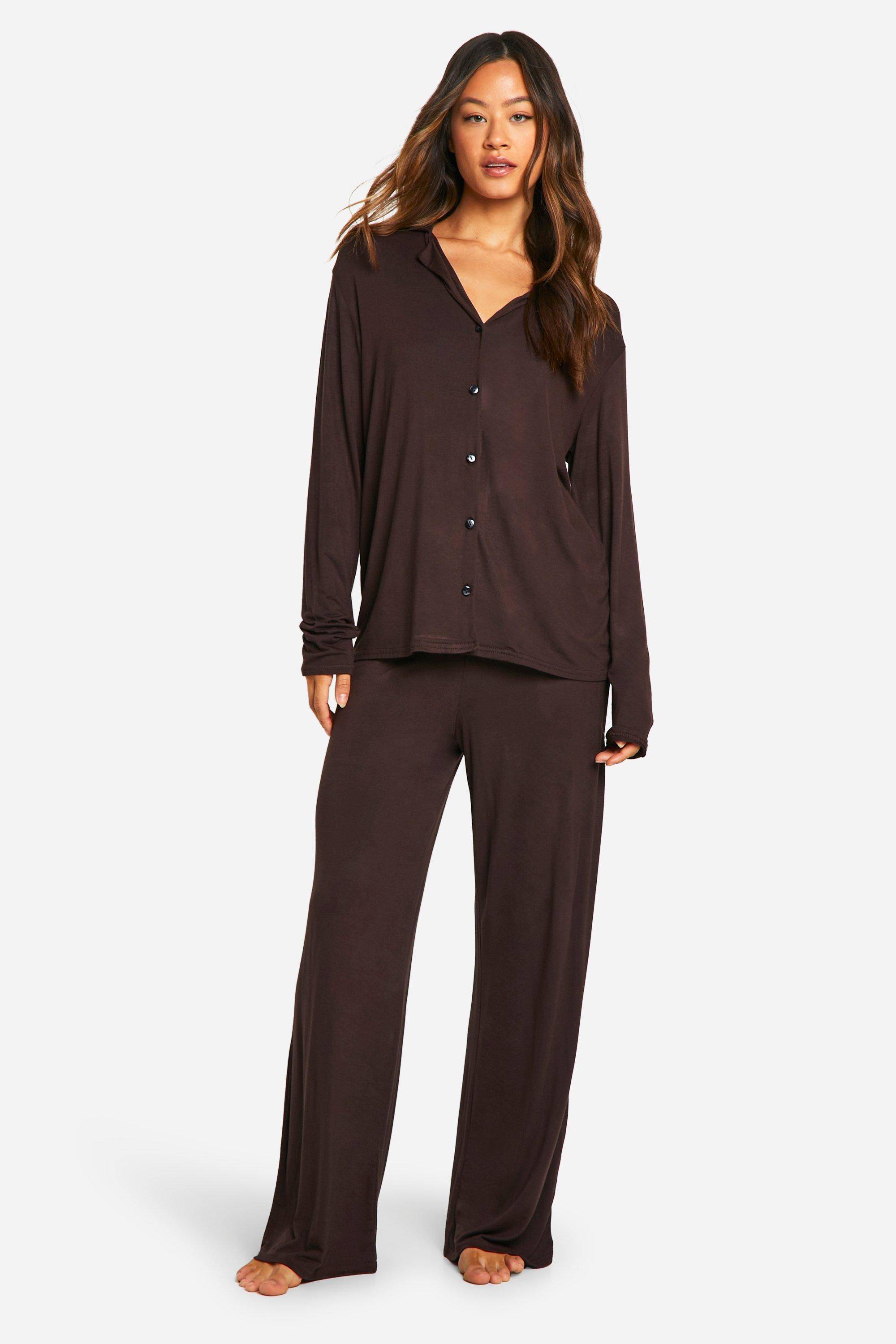 boohoo Ensemble De Pyjama Grande Taille Haut À Manches Longues & Pantalon