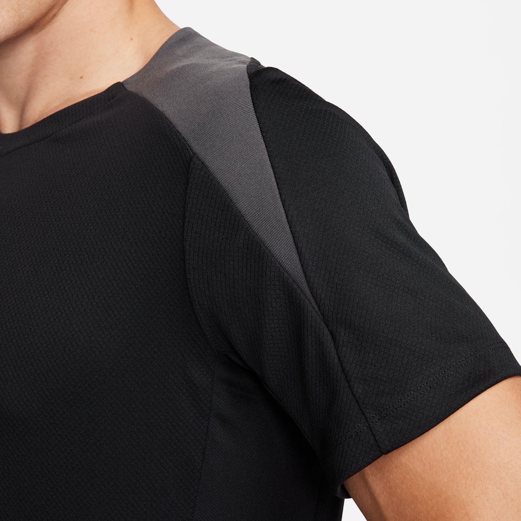 Nike Strike Mens Dri FIT Short Sleeve Global Football Top