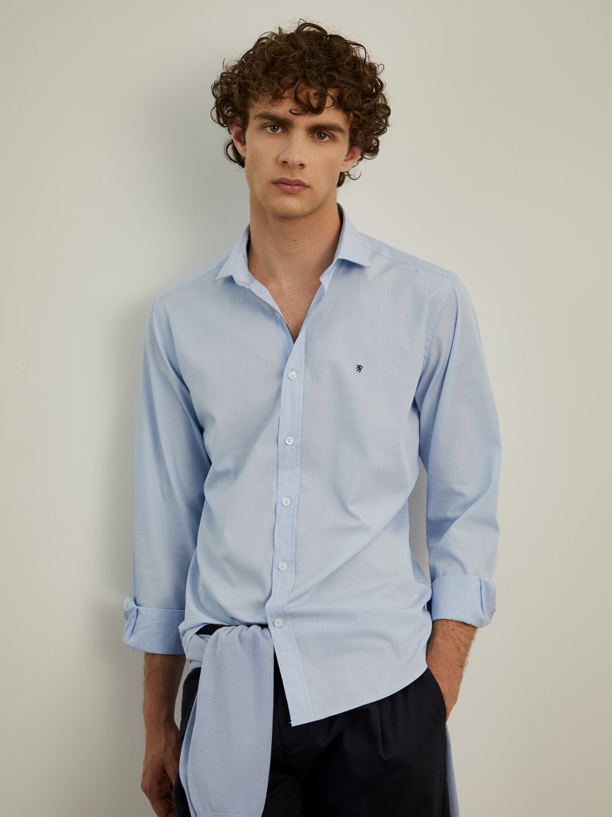 Camisa slim fit em popelina