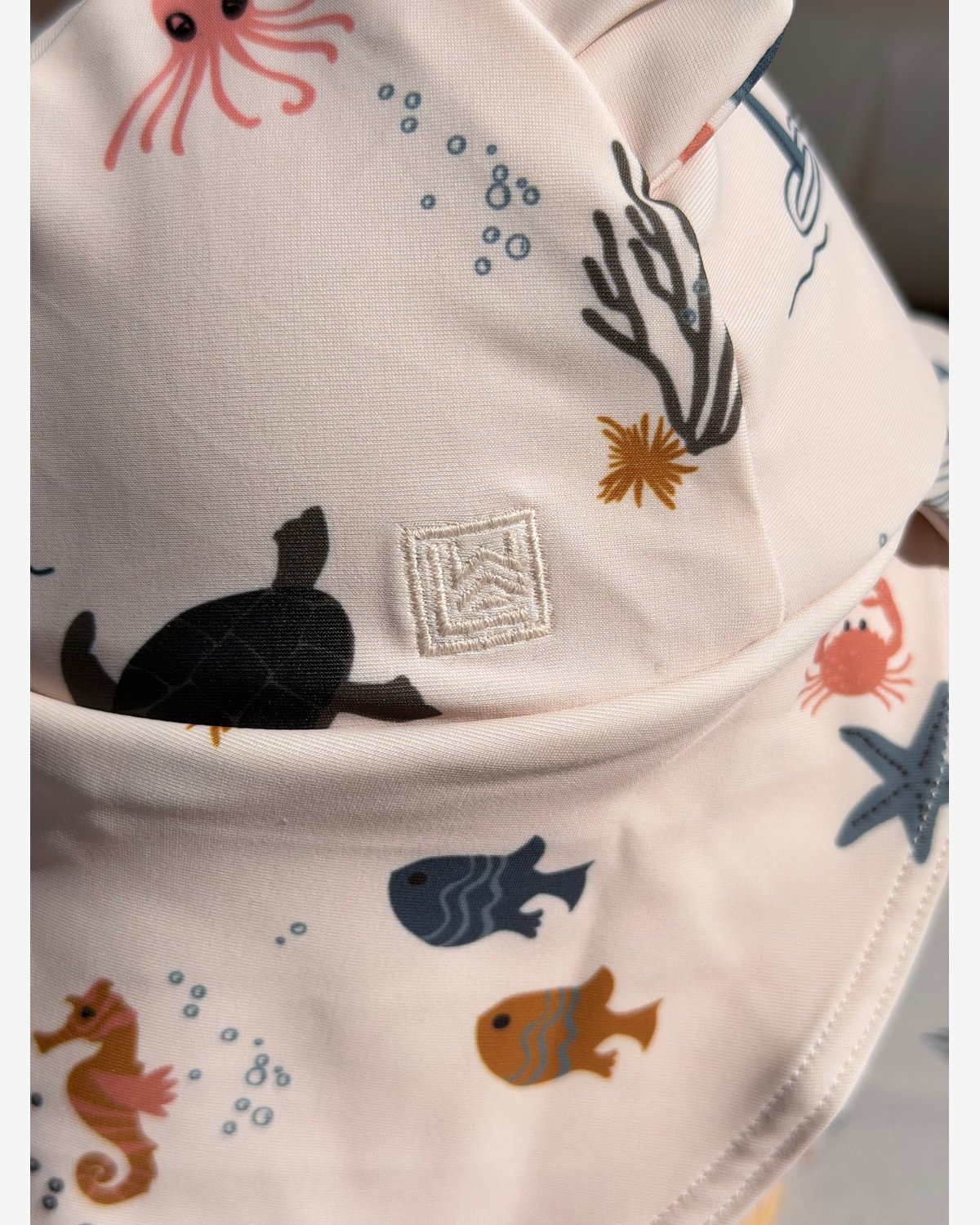 Solhatt UV 40+ – Badehatt m/ Nakkeskygge | Senia Sun Hat With Ears