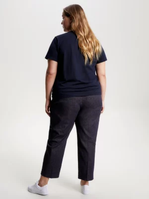 Camiseta com bordado do logotipo Curve