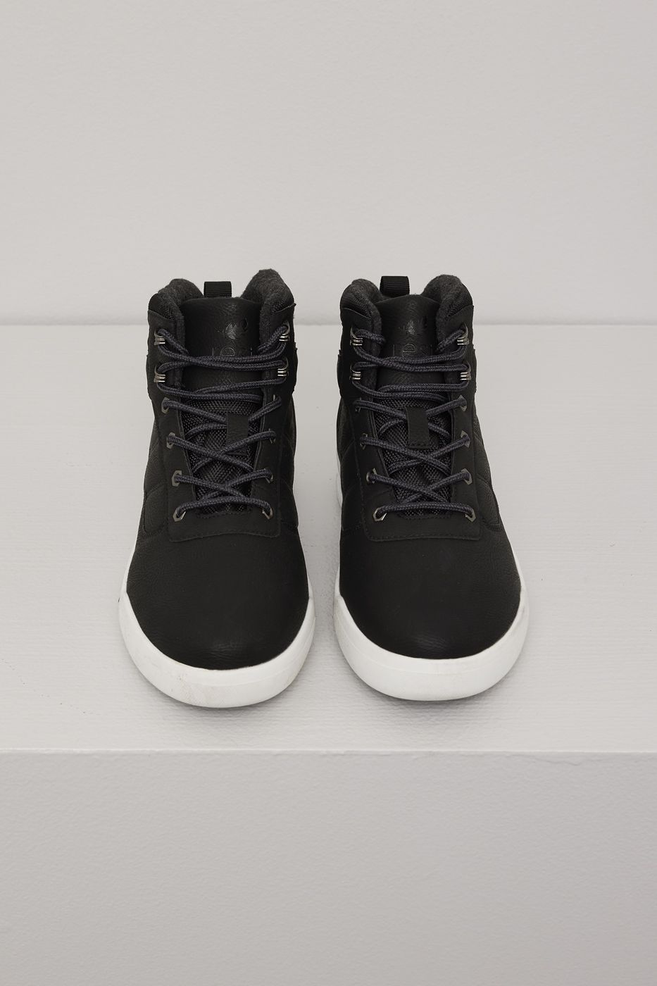 Coga vanntett mid cut sneaker