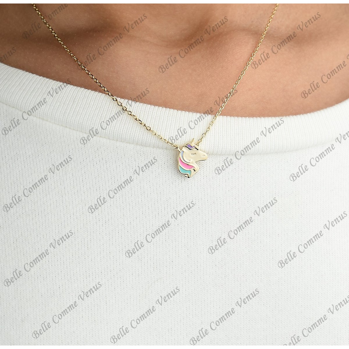 Collier tête de licorne émail coloré Plaqué OR 750 3 microns