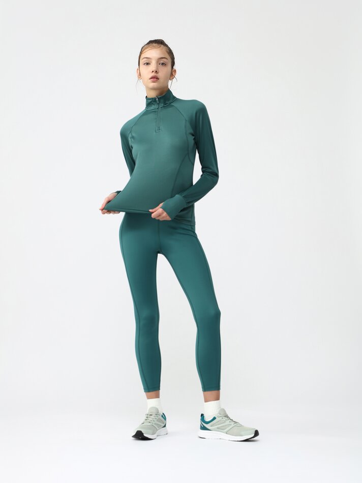 Camiseta esportiva com gola alta - Verde