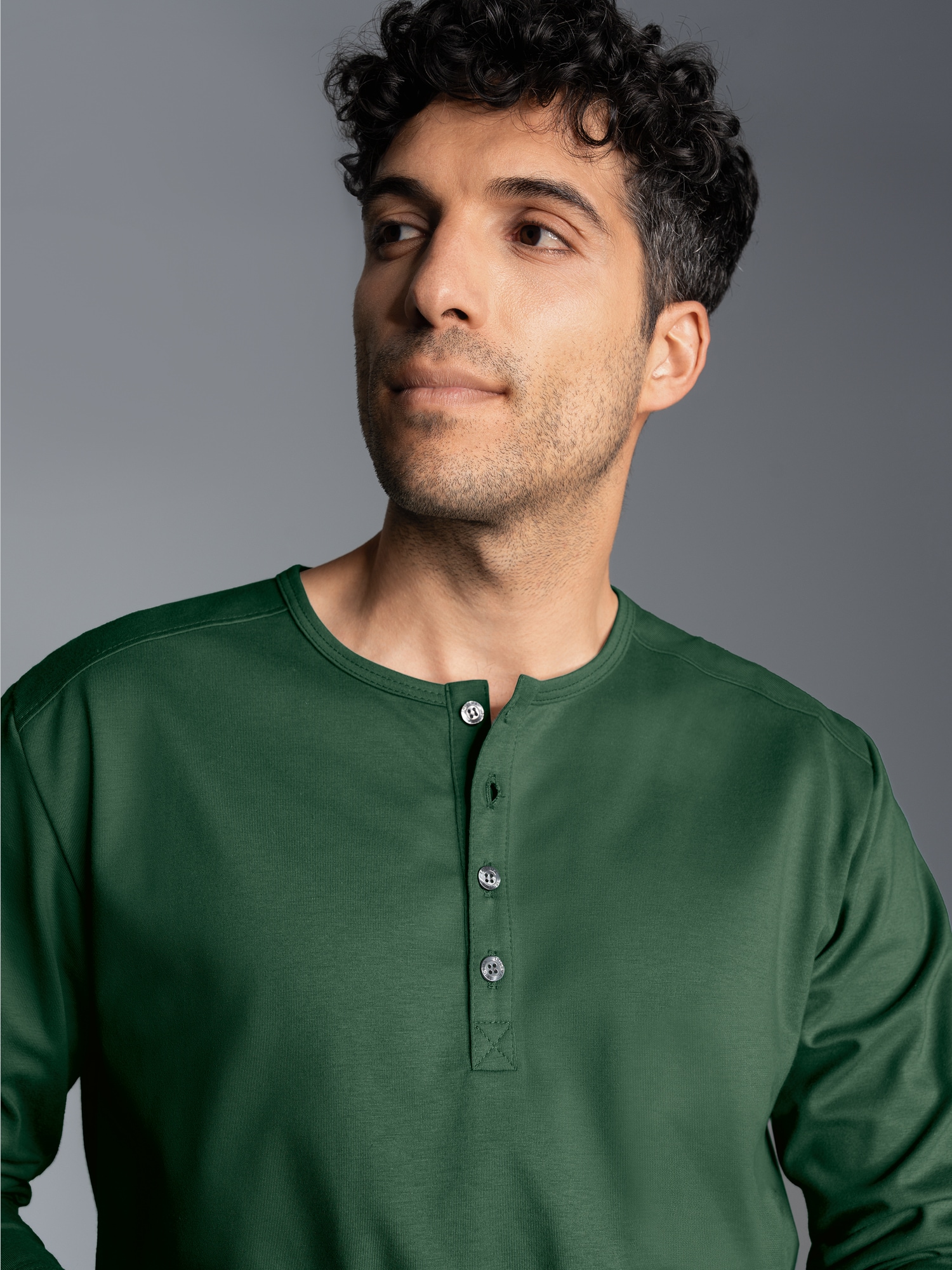 Langarmshirt mit Knopfleiste Efeu