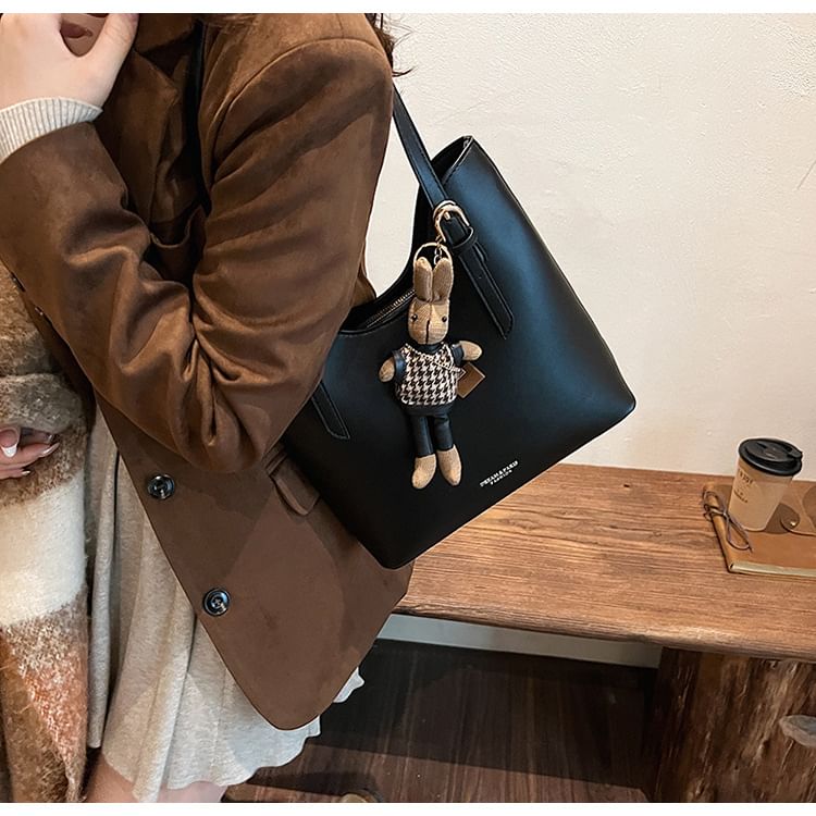 NewTown - Set: Kunstleren Tote Bag + Tasbedel