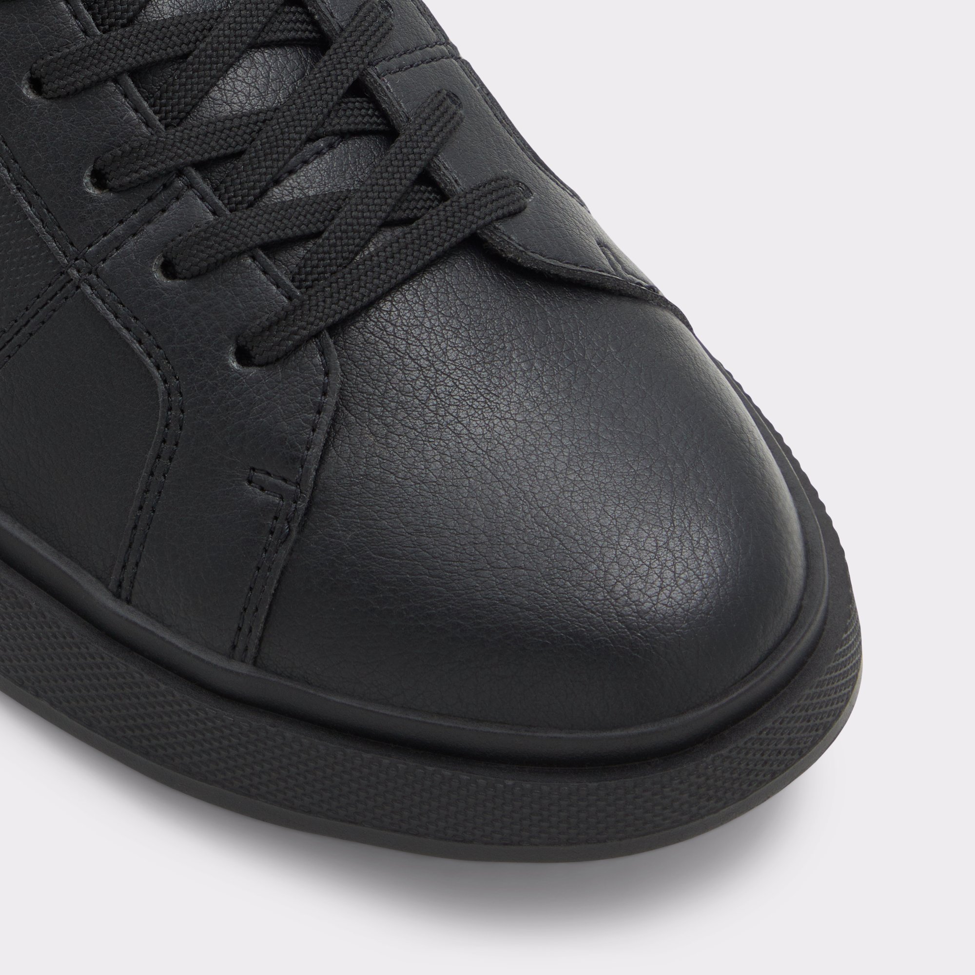 Primespec Black Men Sneakers