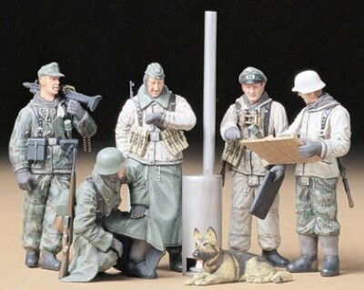 Tamiya - Tyske Soldater - Briefing - Model Figurer - 1/35 - 35212