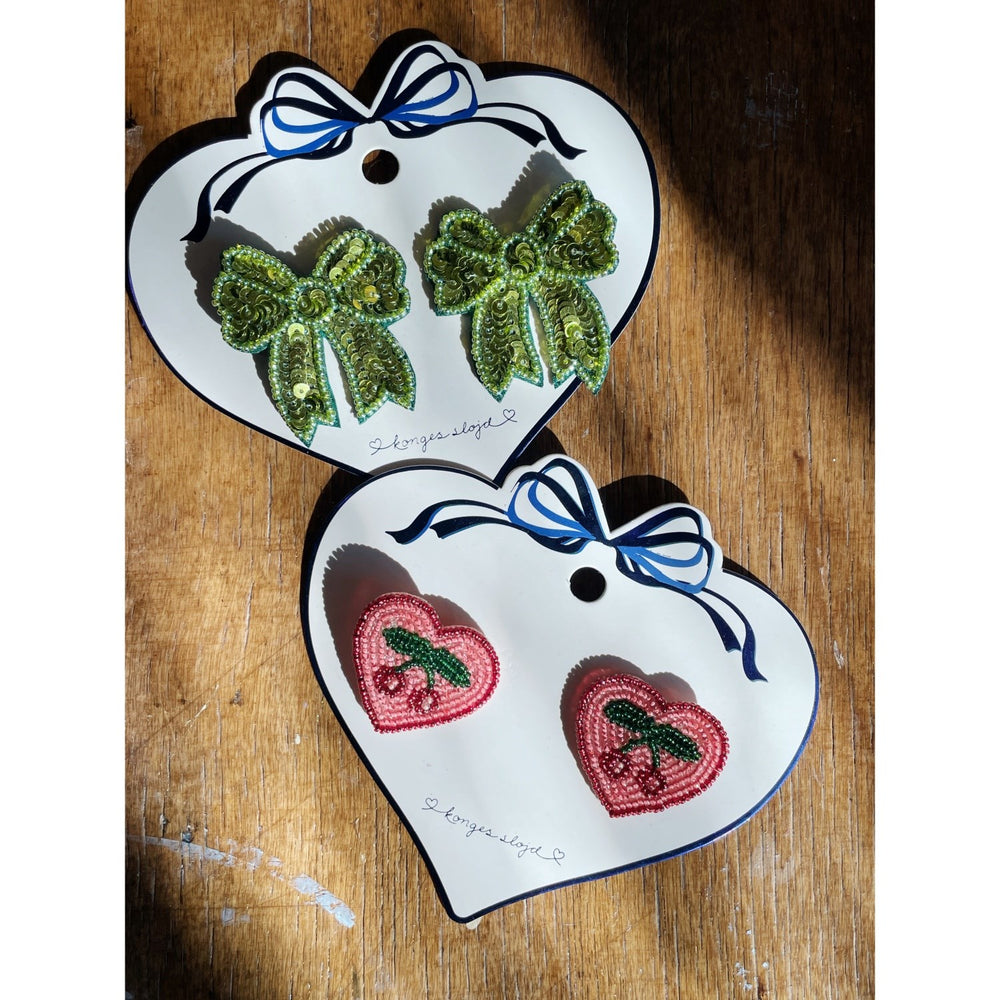 Køb Konges Sløjd Cherry 2 Pak Heart Hair Clips