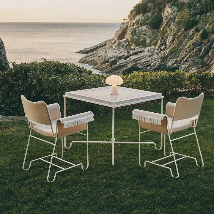 Gubi - Obello Tischleuchte LED Outdoor, frosted Glas