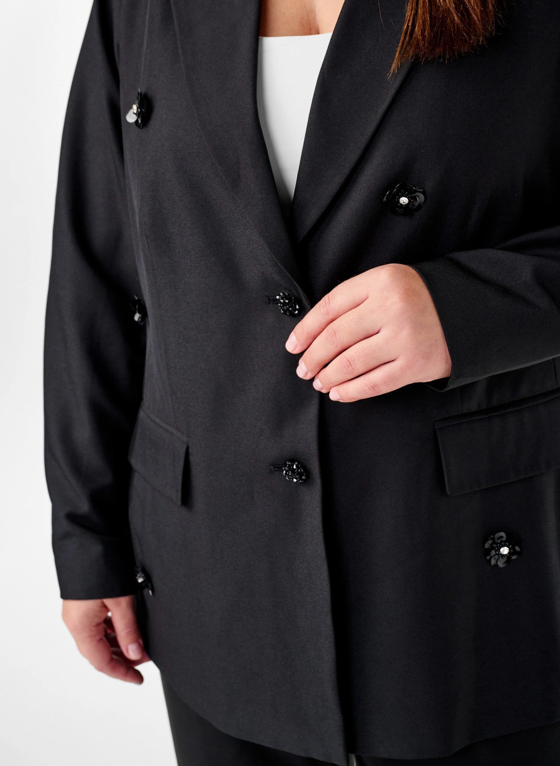 Blazer med pailletblomster