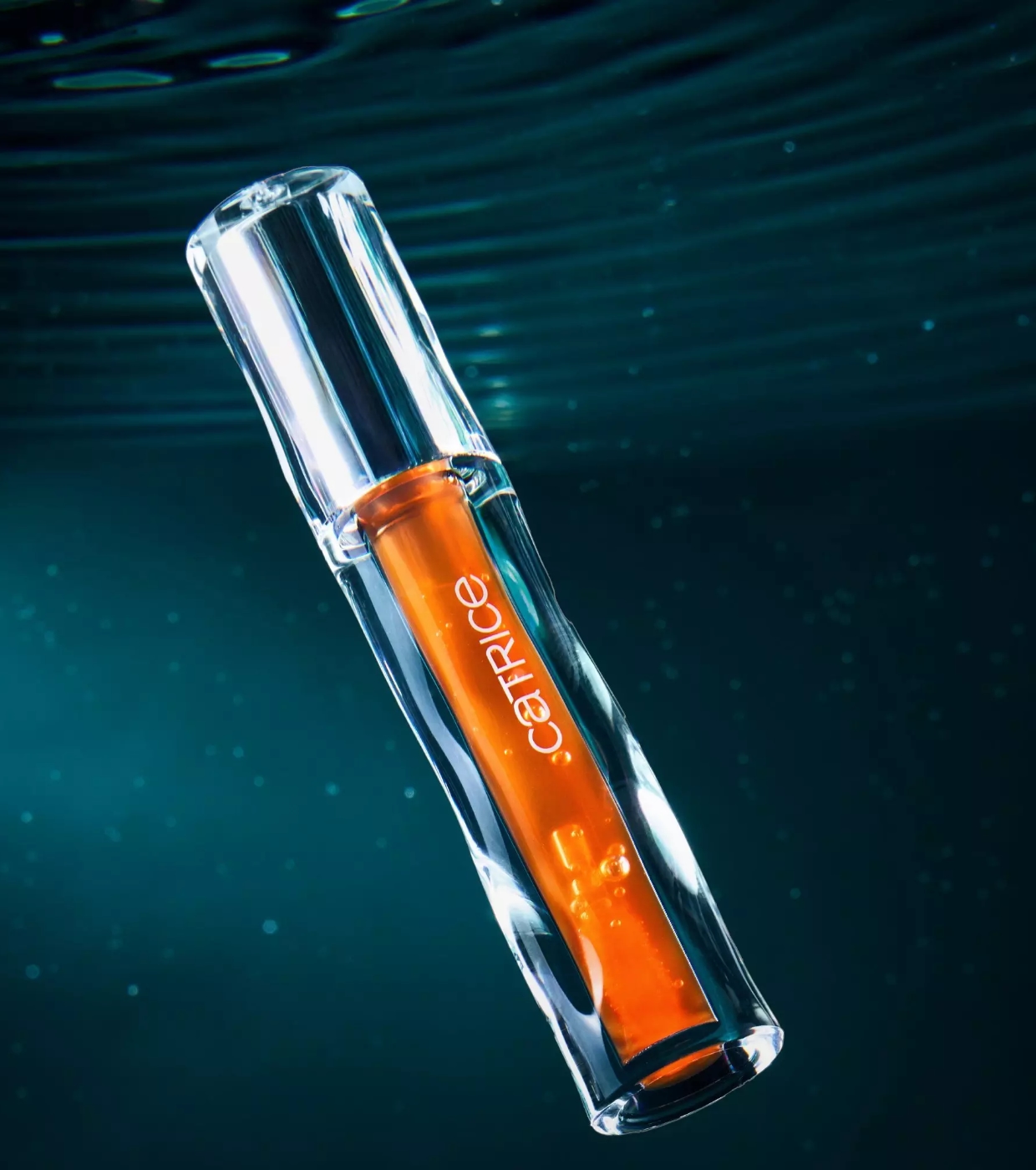 Catrice - *Underwater Secrets* - Brilho Labial Hydra Sheen - 01: Rollin' In The Deep