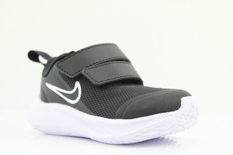 Nike Sneaker