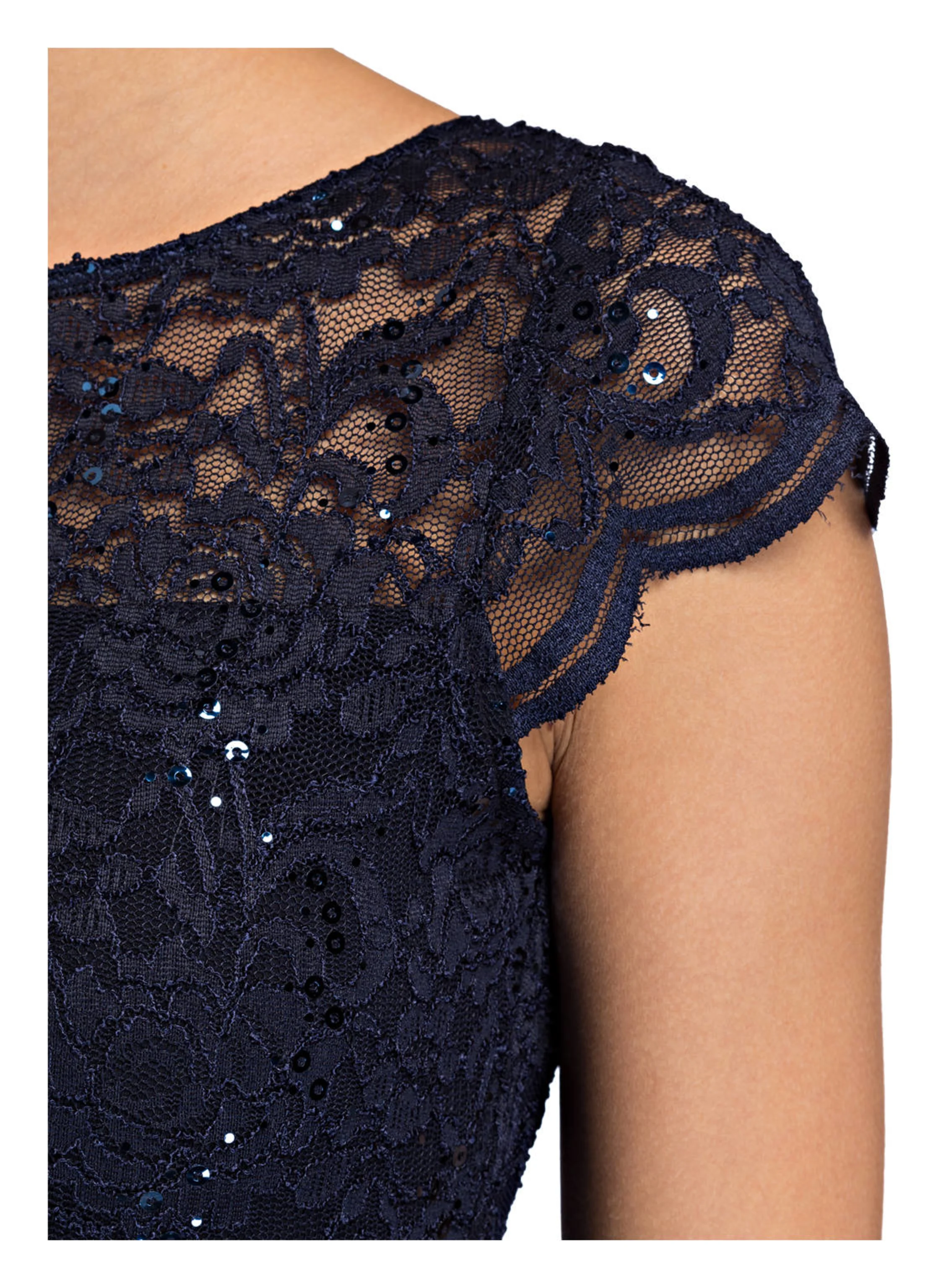 SWING Kleid