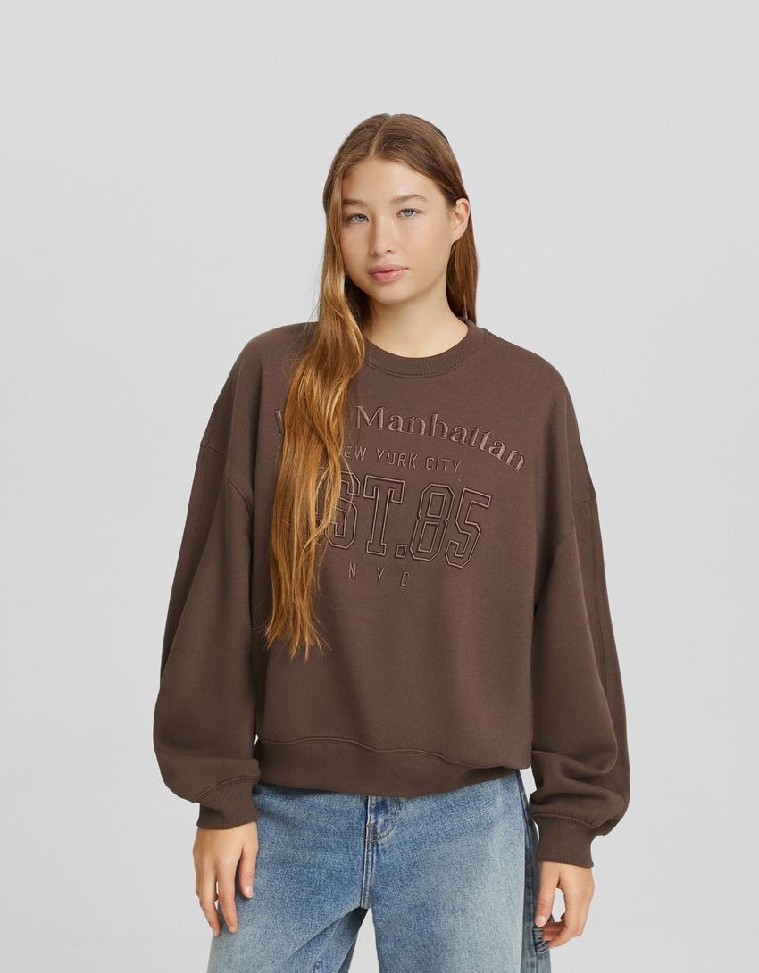 Moletom oversized bordado