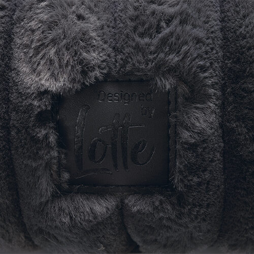 Designed by Lotte Kattenmand Reza