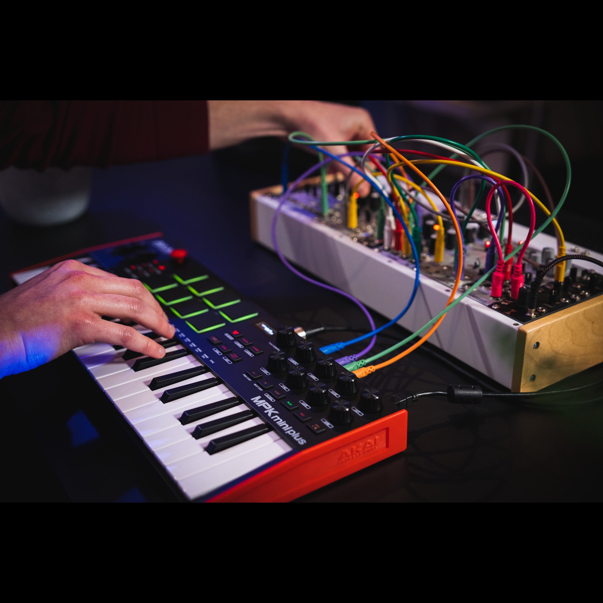 Akai Professional MPK Mini Plus USB/MIDI keyboard