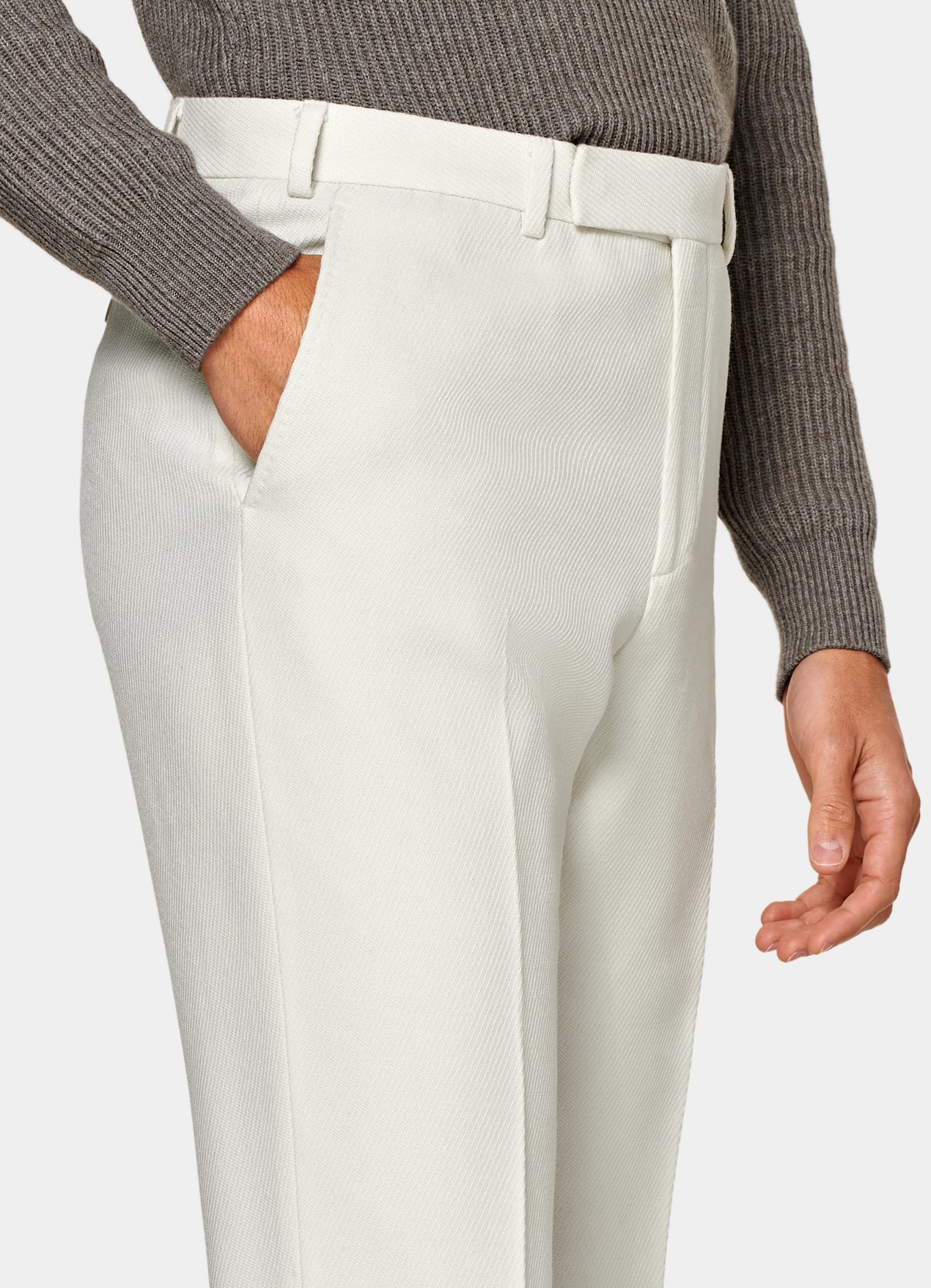 Costume Havana coupe Tailored blanc cassé
