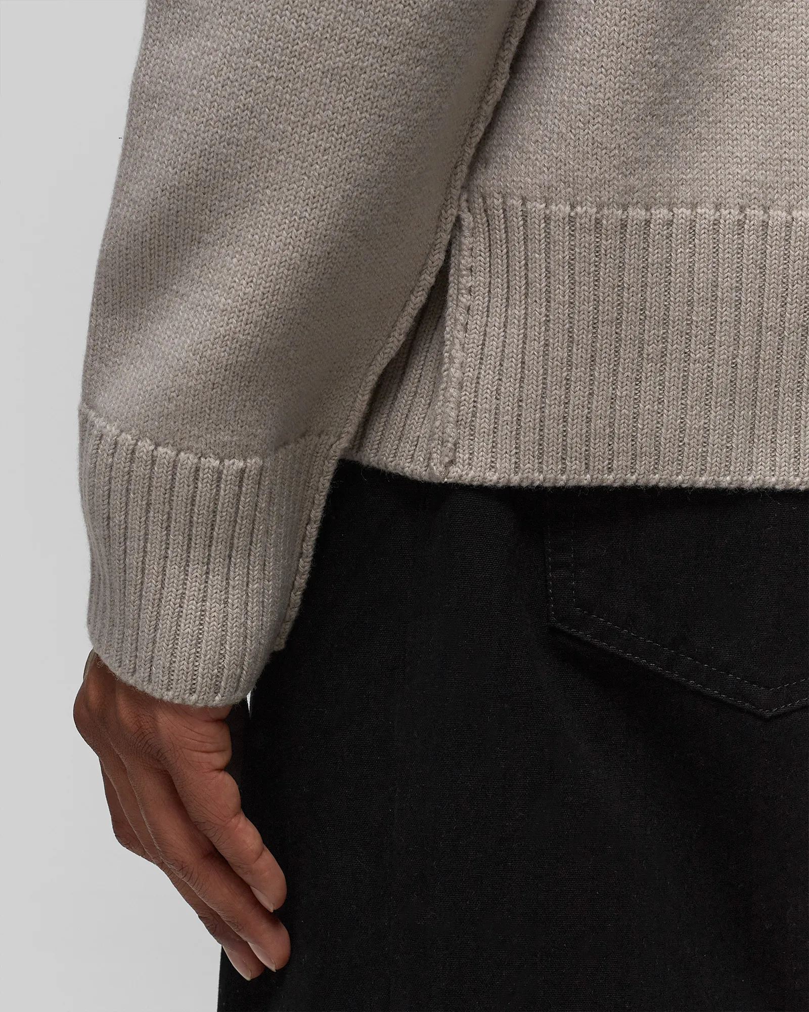 AMI Paris OFF WHITE ADC SWEATER