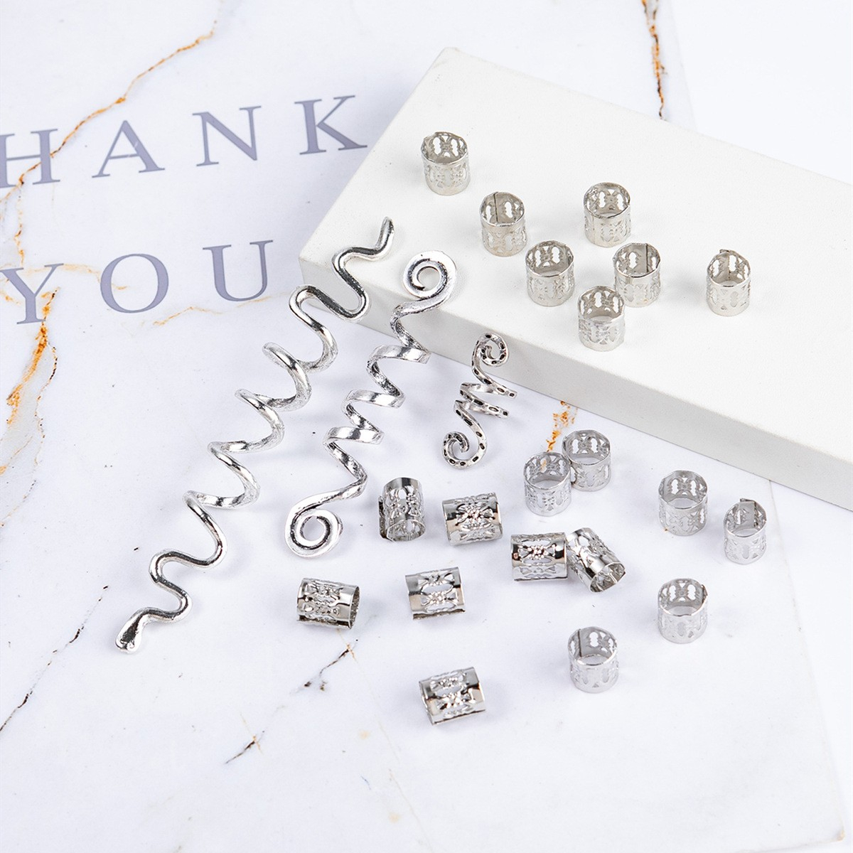 (28er Set) Haar Schmuck Accessoire Dreadlock Clips Haar Spiralen Ringe - Silber