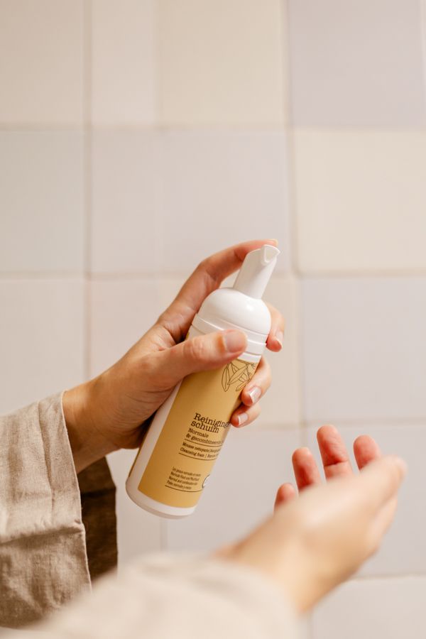 Reinigingsschuim voor het gezicht, normale/gecombineerde huid, 150 ml