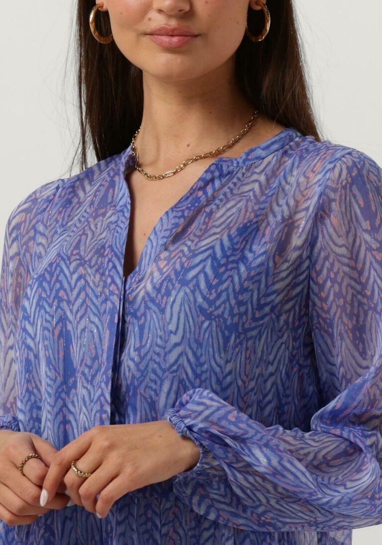 NEO NOIR blauwe neo noir midi jurk nobis swirl mix dress