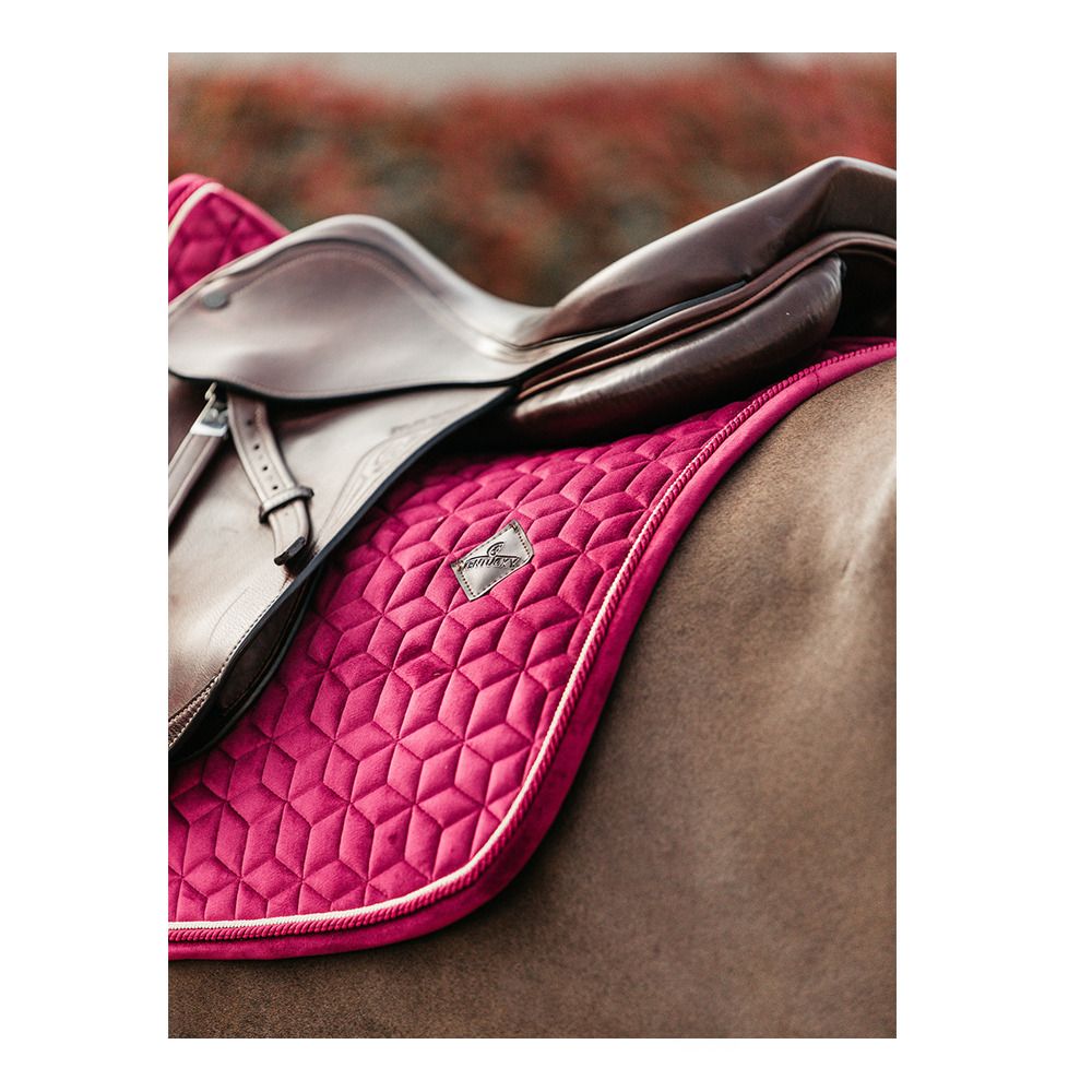 Kentucky VELVET d'obstacle - Tapis fuchsia