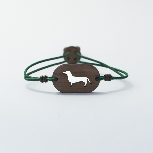 Pulseira de madeira personalizável com desenho de Dachshund verde