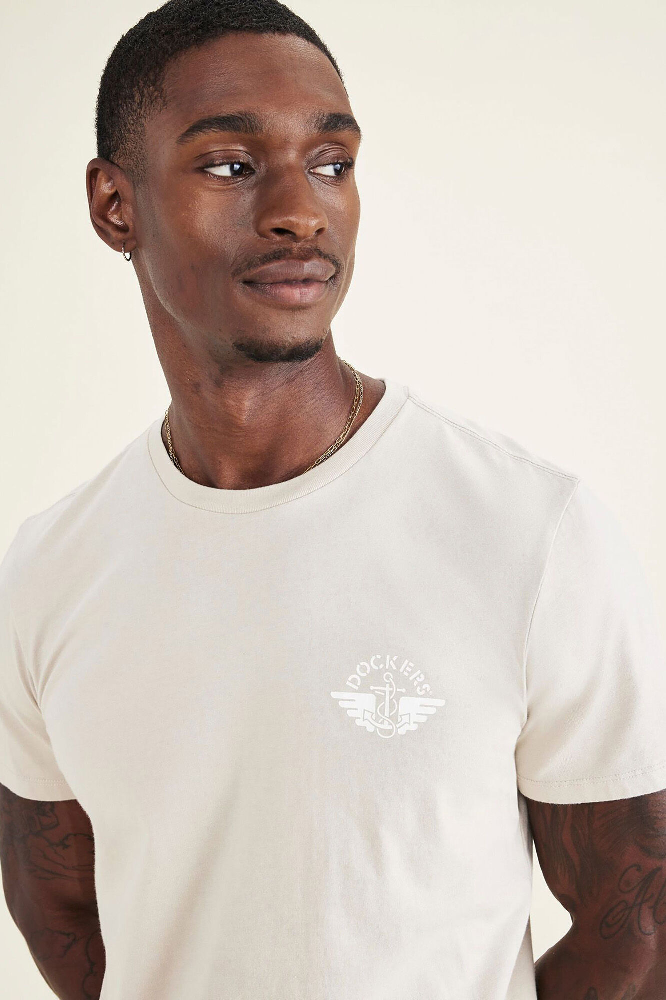 Camiseta Slim Fit com Logo - Marfim