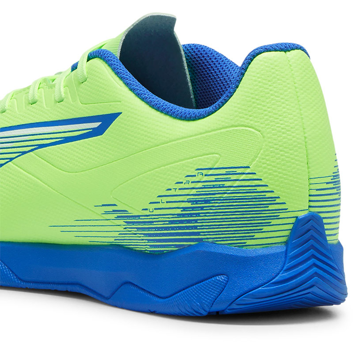 Puma Ultra 5 Play Indoor