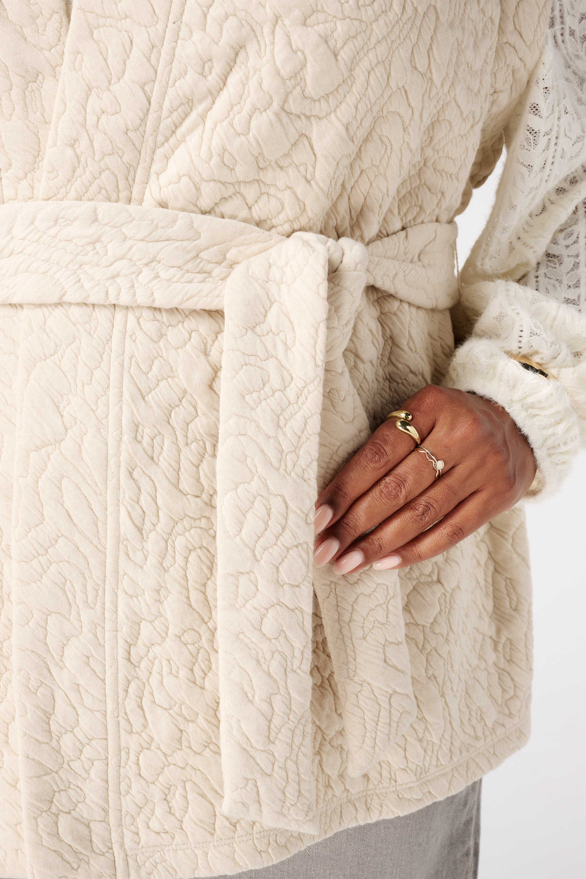 Halflang gilet met bindceintuur Kit