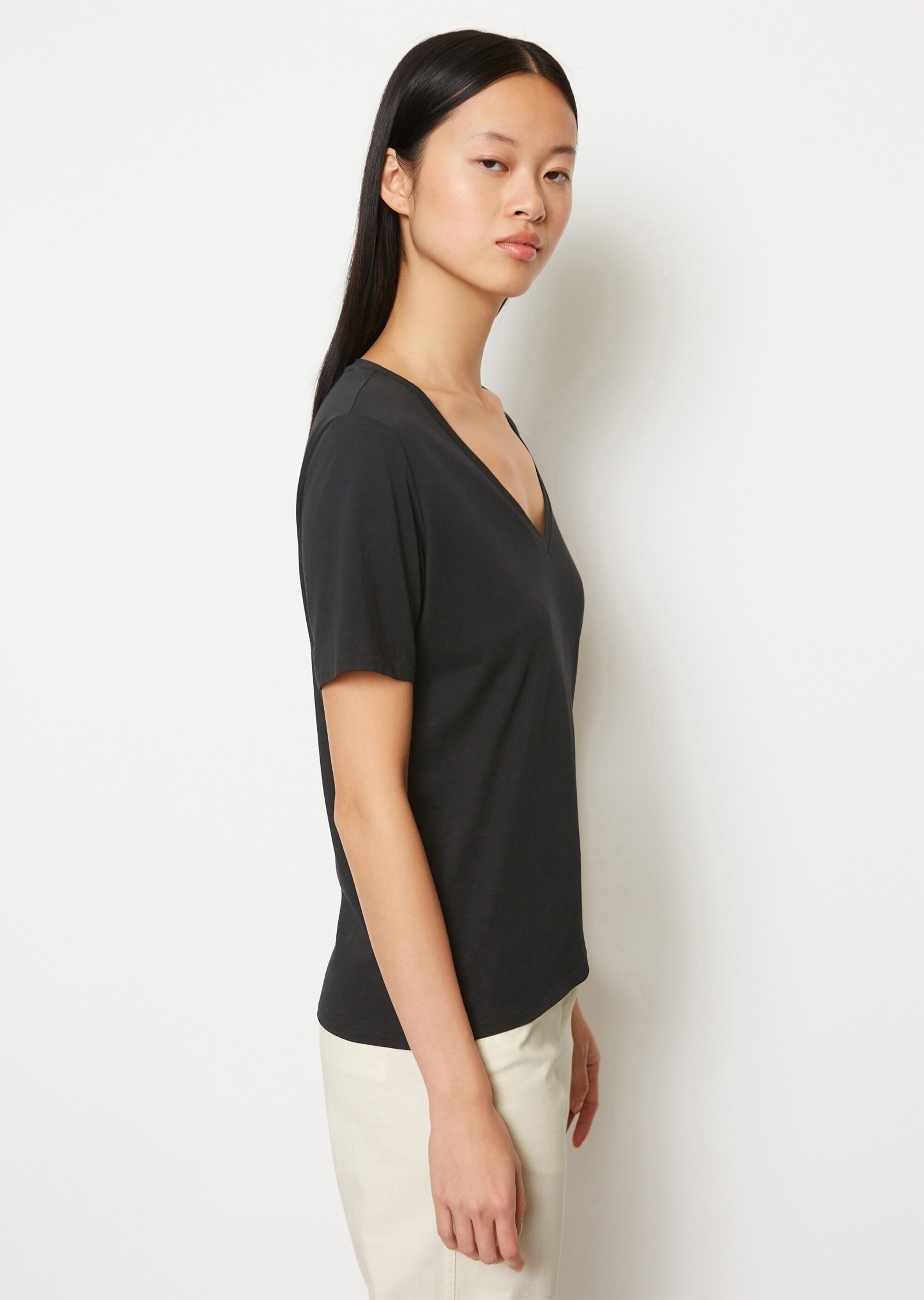 V-Neck-T-Shirt regular aus Organic Cotton
