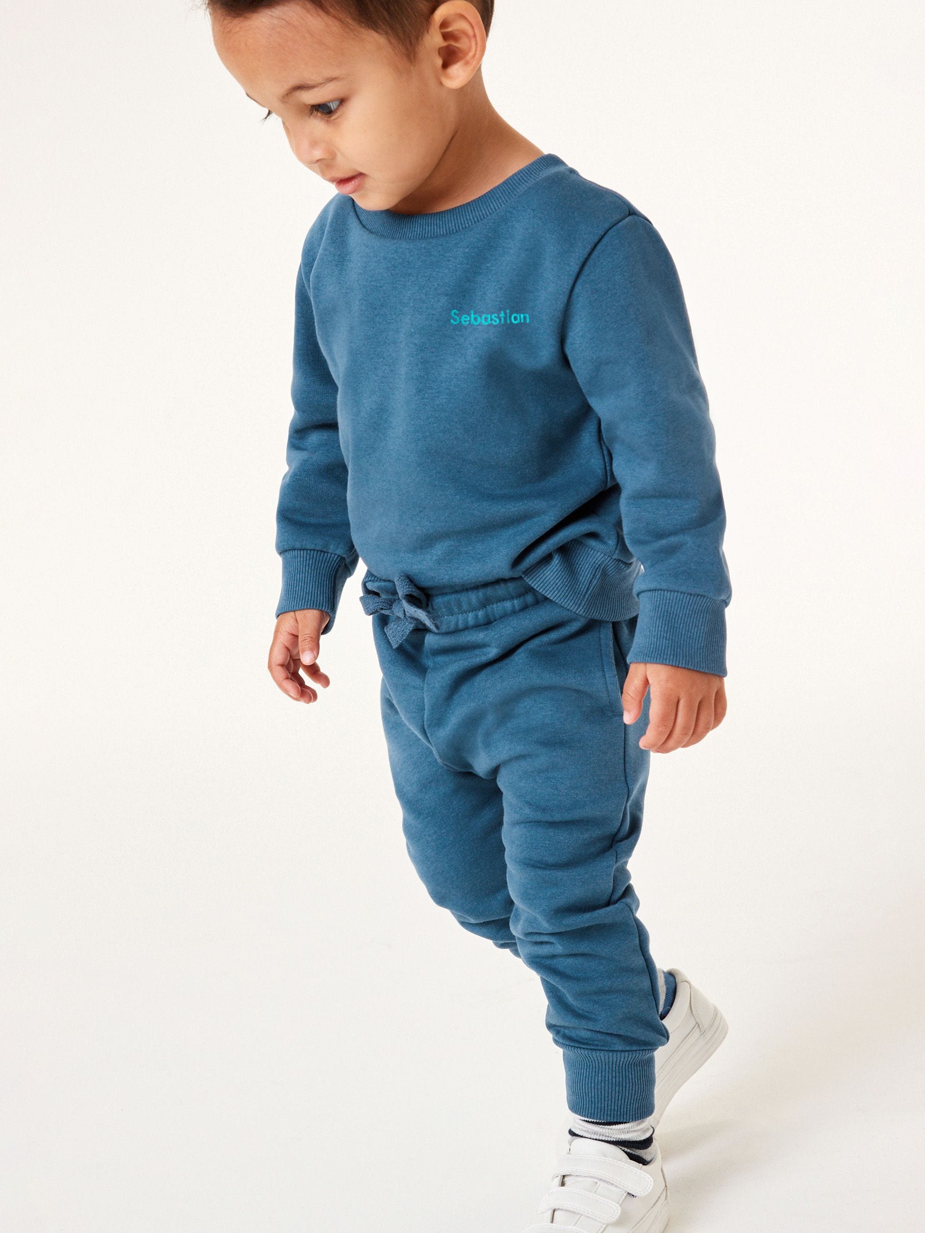 Blauw - Gepersonaliseerde set met jersey sweatshirt en joggingbroek (3 mnd-7 jr)