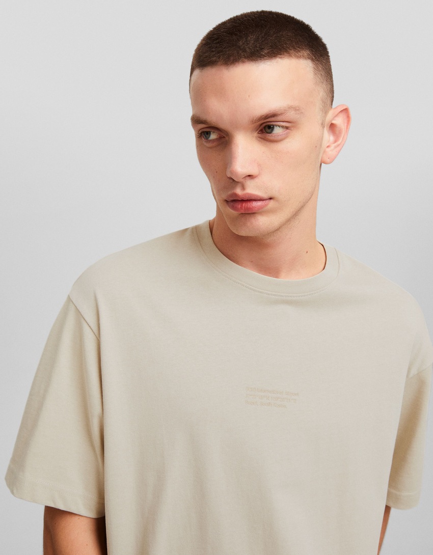 Camiseta oversized de manga curta estampada