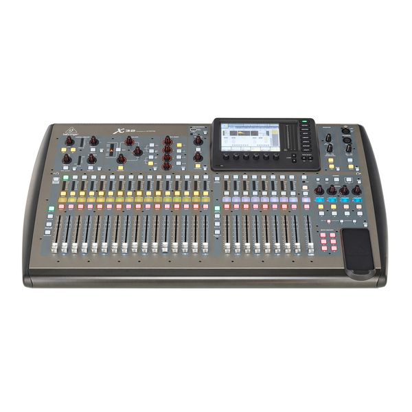 Behringer X32 SD 16 Bundle