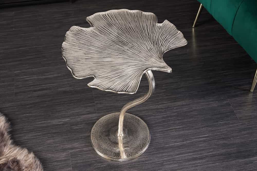 Dekorativer Beistelltisch GINKGO LEAF 55cm silber handmade Metall