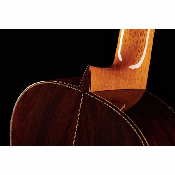 Amalio Burguet Artesano Spruce