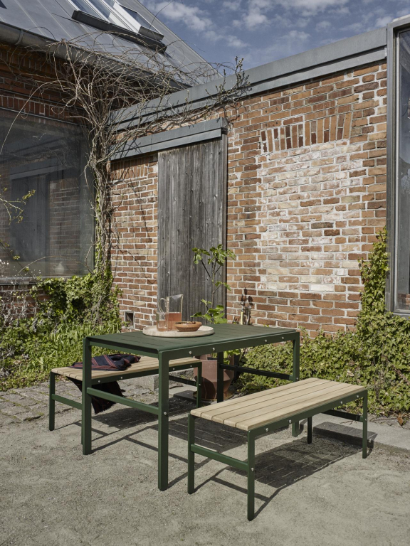 Fritz Hansen Reform tuinbank 110 Hunter Green