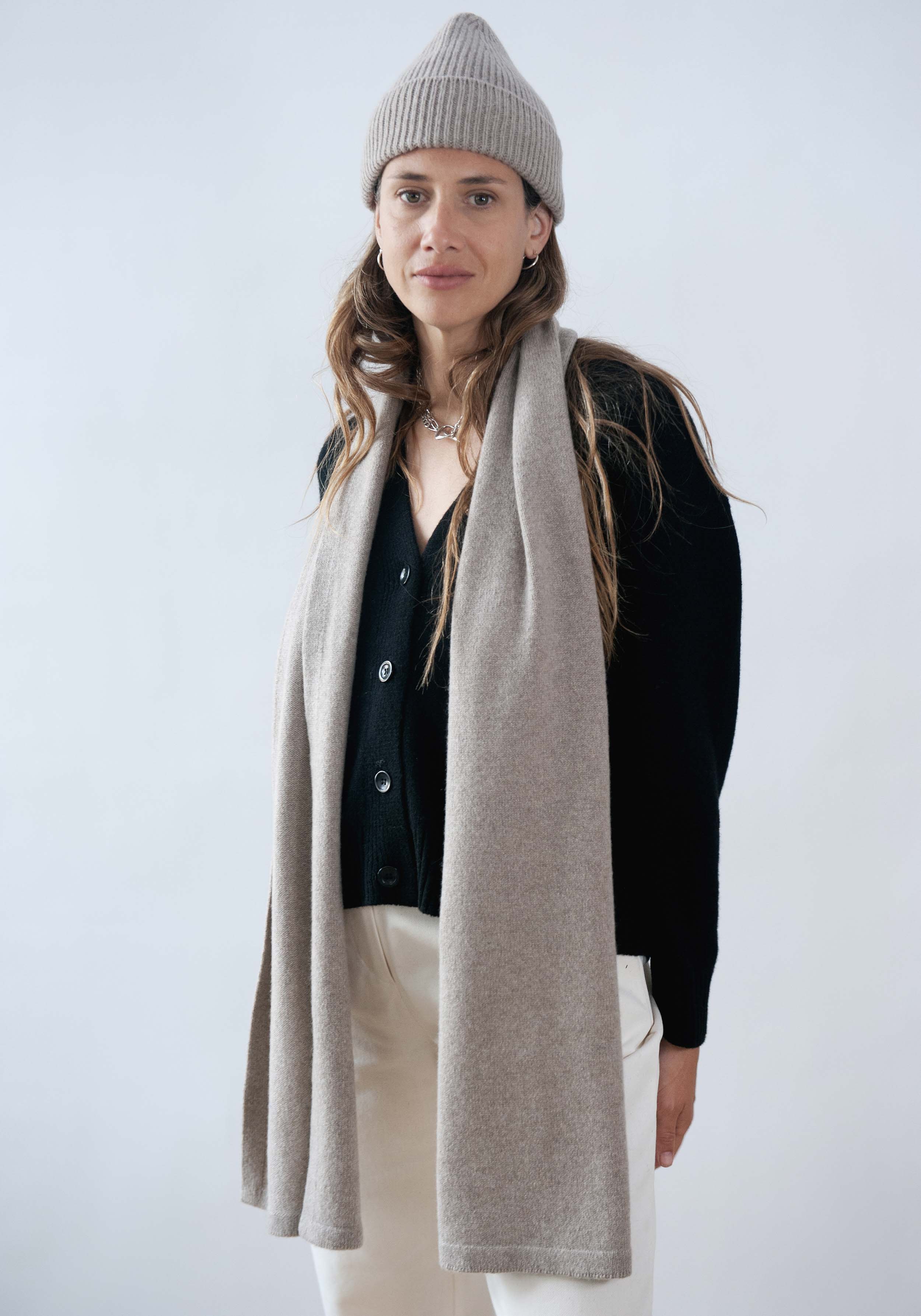 Jungle Folk Beanie Ben Cashmere Greige