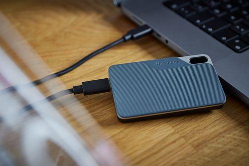 1 TB TX100 Externe SSD Portable Festplatte USB Typ-C 3.2 Gen 1x1 500 Mbit/s (3826460) - Blau